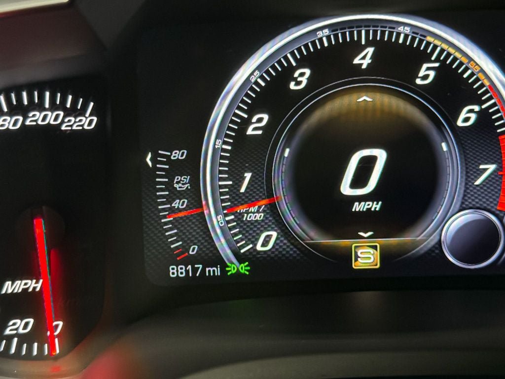 Used 2017 Chevrolet Corvette Z06 RWD image 35