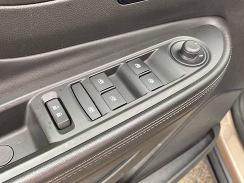 Used 2018 Buick Encore Preferred AWD/4WD image 18