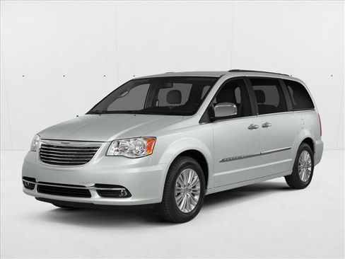 Used 2015 Chrysler Town & Country Touring FWD image 1