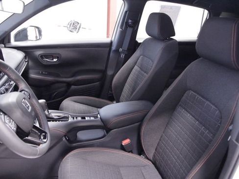 Certified 2024 Honda HR-V Sport image 15