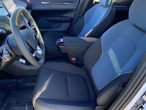 New 2025 Volvo EX30 Ultra w/ Protection Package Premier image 20