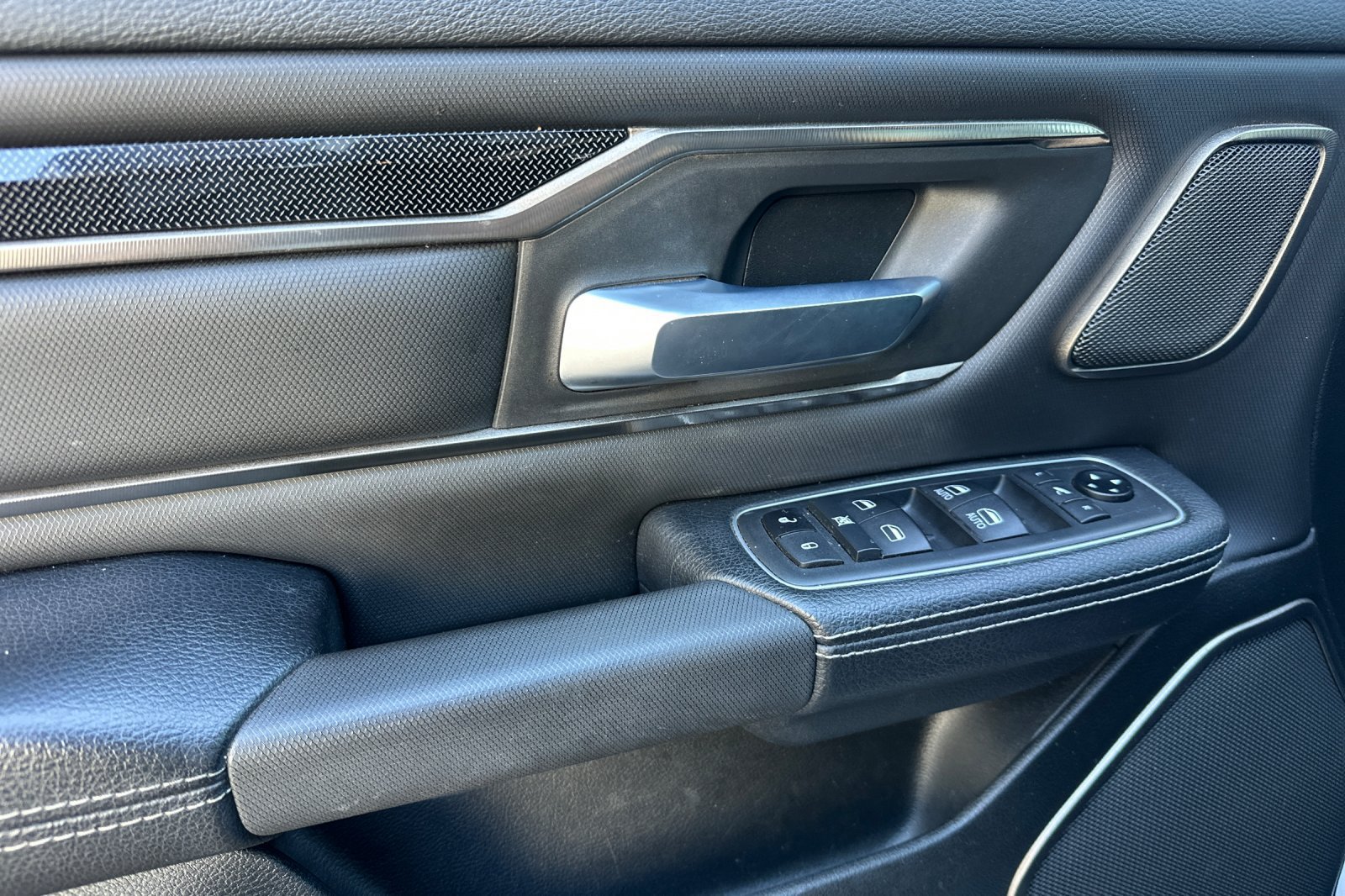 Used 2021 RAM 1500 Rebel w/ Rebel Level 2 Equipment Group AWD/4WD image 11
