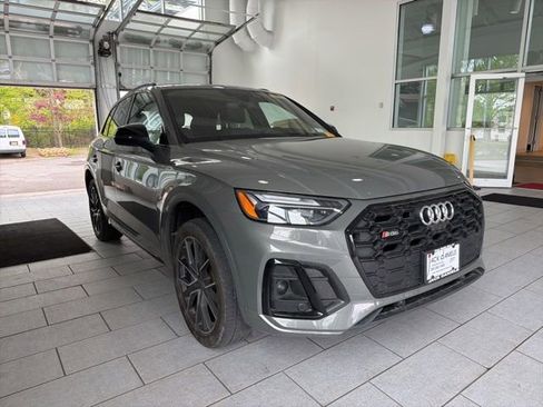 Used 2023 Audi SQ5 Premium Plus w/ Premium Plus Package AWD/4WD image 6