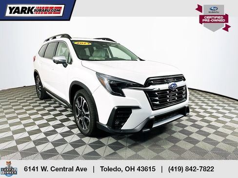Certified 2023 Subaru Ascent Limited w/ Technology Package AWD/4WD image 1