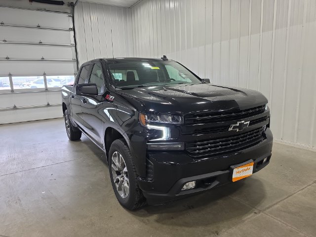 Used 2022 Chevrolet Silverado 1500 RST AWD/4WD image 2
