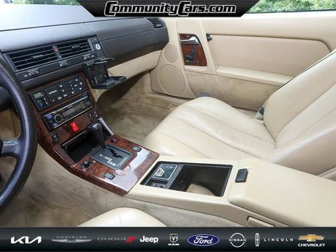 Used 1991 Mercedes-Benz 300 SL image 19
