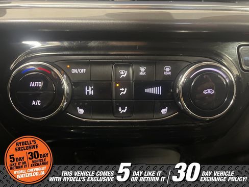 Certified 2025 Chevrolet Trax ACTIV w/ Driver Confidence Package image 37