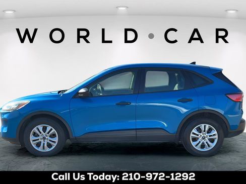 Used 2020 Ford Escape S image 4