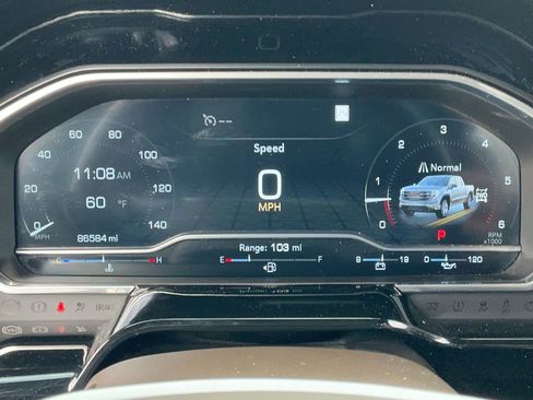 Used 2022 GMC Sierra 1500 SLT w/ SLT Convenience Package image 29