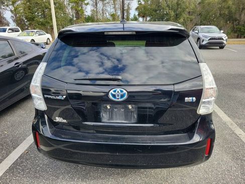 Used 2012 Toyota Prius V Three image 5