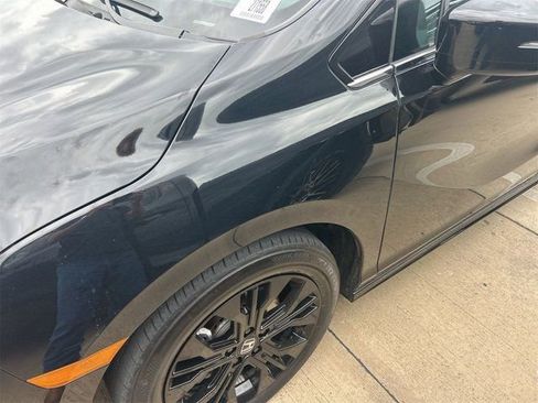 Used 2025 Honda Odyssey Sport-L image 13