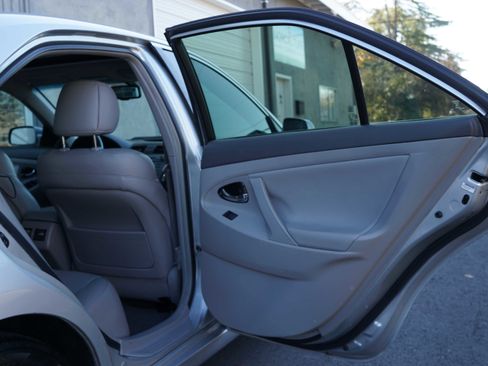 Used 2007 Toyota Camry Hybrid image 29