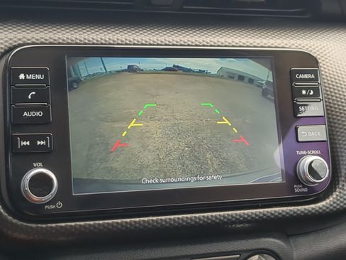Used 2024 Nissan Kicks SV FWD image 18