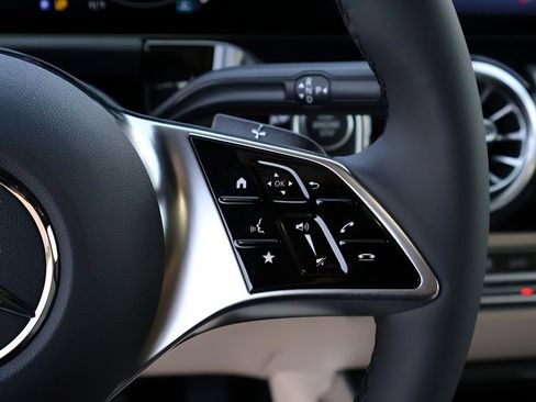 New 2026 Mercedes-Benz GLA 250 4MATIC image 31