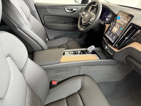 New 2026 Volvo XC60 B5 Plus w/ Protection Package Premier image 19