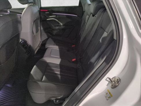 Certified 2025 Audi Q5 Premium Plus w/ Premium Plus image 21