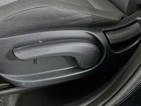 Used 2024 Kia Soul LX w/ Option Group 015 image 19