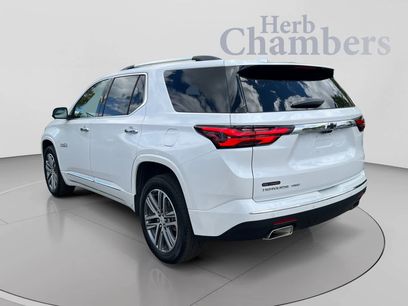 Used 2023 Chevrolet Traverse High Country