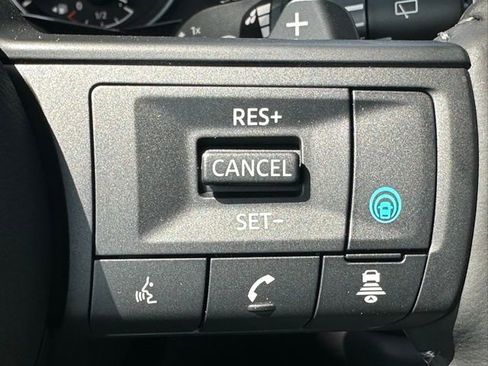 New 2025 Nissan Pathfinder SV w/ Cargo Package image 33