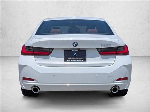New 2026 BMW 330i Sedan RWD image 7