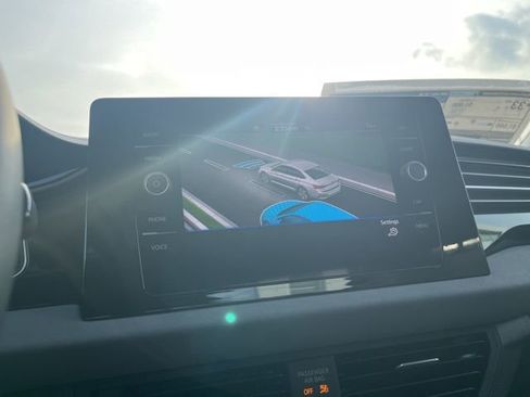 New 2026 Volkswagen Jetta SE FWD image 17