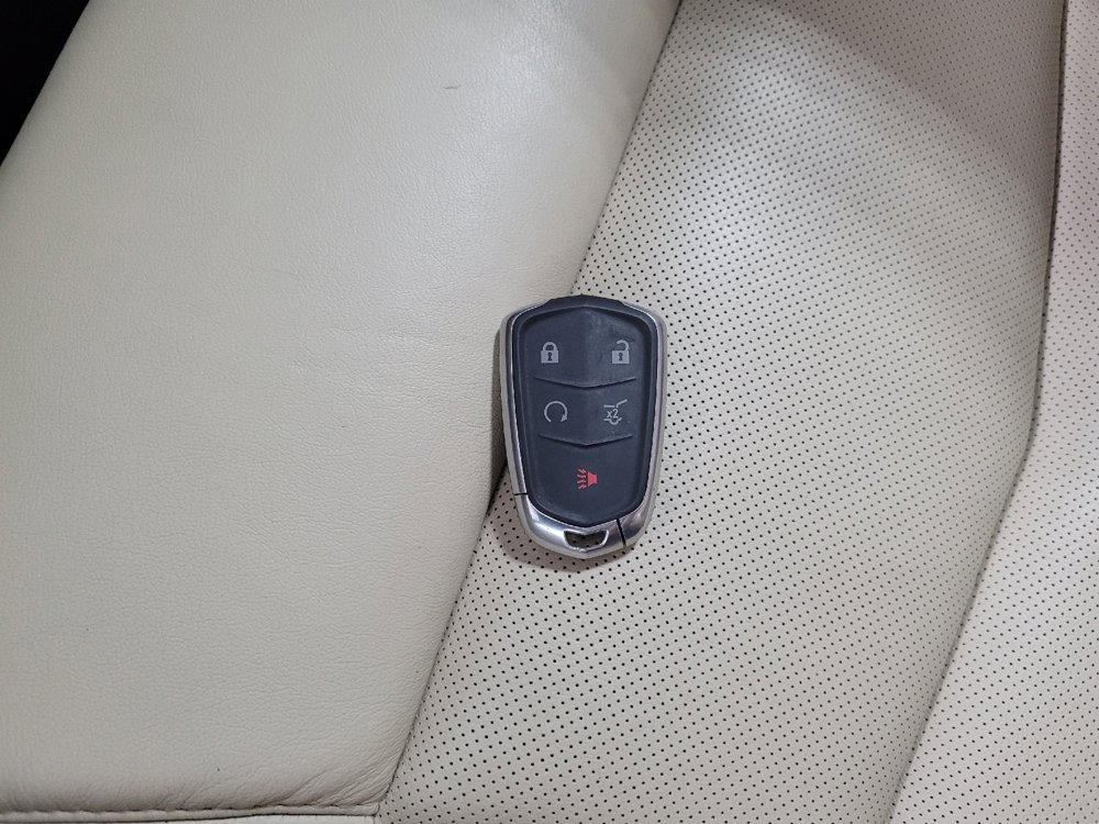 Used 2018 Cadillac XT5 Luxury FWD image 32