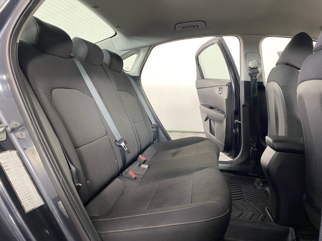 Used 2019 Kia Forte LXS FWD image 16