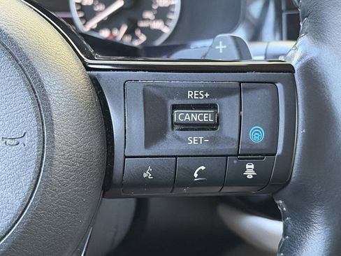 Certified 2024 Nissan Pathfinder SL image 26