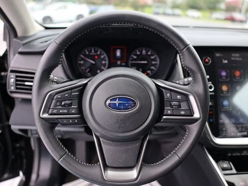 Certified 2025 Subaru Outback Premium AWD/4WD image 18