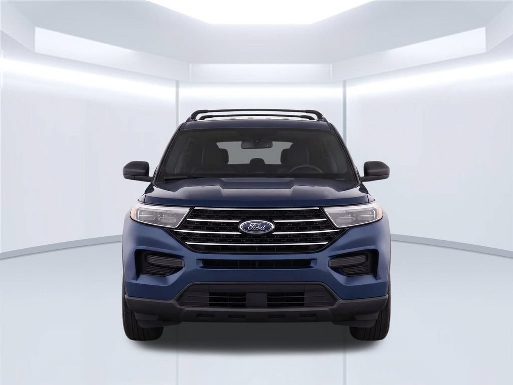 Used 2020 Ford Explorer XLT w/ Comfort Package AWD/4WD image 6