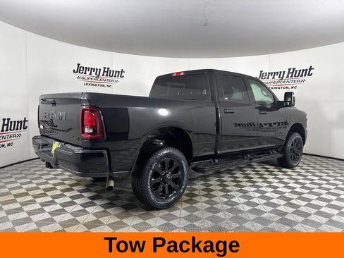 Used 2025 RAM 2500 Big Horn AWD/4WD image 6