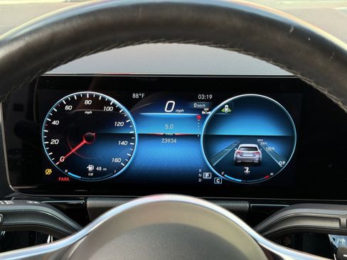 Used 2023 Mercedes-Benz GLA 250 4MATIC image 39