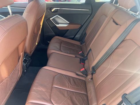 Used 2019 Audi Q3 2.0T Premium Plus image 22