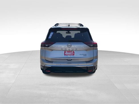 New 2026 Nissan Rogue Platinum w/ Platinum Premium Package image 3