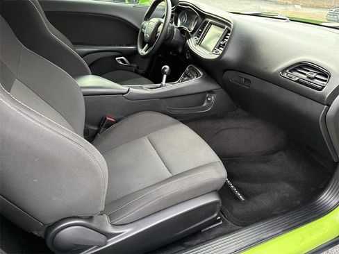 Used 2015 Dodge Challenger R/T Scat Pack image 14
