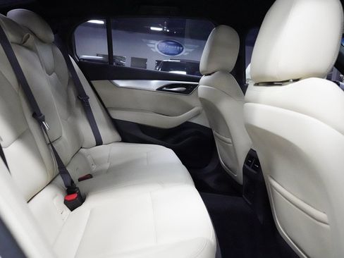 Used 2024 Cadillac CT5 Luxury RWD image 19