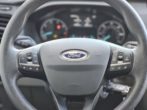 Used 2023 Ford Transit 350 XLT image 16