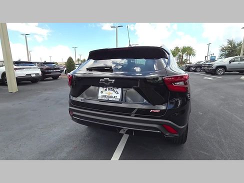New 2026 Chevrolet Trax RS w/ Sunroof Package FWD image 20