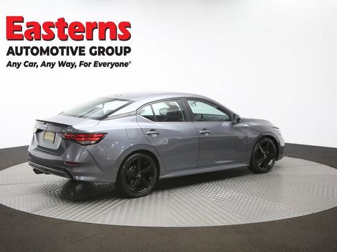 Used 2023 Nissan Sentra SR w/ SR Premium Package image 42