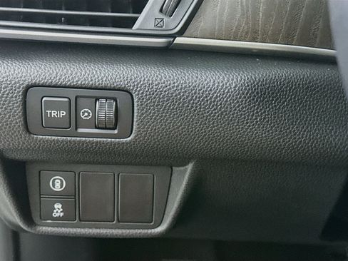 Used 2018 Honda Accord EX-L image 16