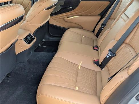 Used 2024 Lexus LS 500 AWD w/ Interior Upgrade Package image 21