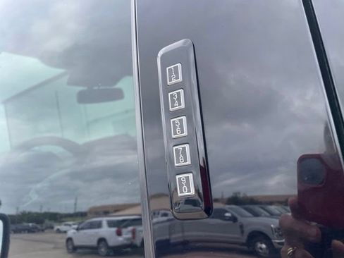 Used 2022 Ford F150 Raptor w/ Equipment Group 801A High AWD/4WD image 11