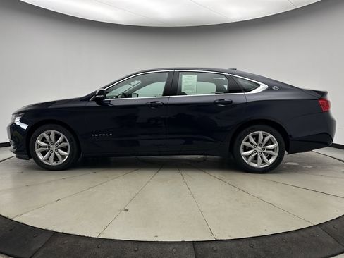 Used 2017 Chevrolet Impala LT w/ Convenience Package FWD image 2