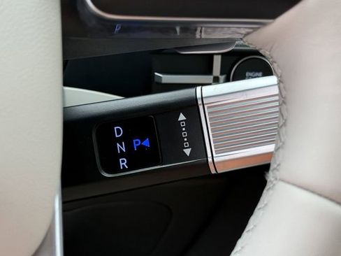 Used 2025 Hyundai Santa Fe SEL image 22