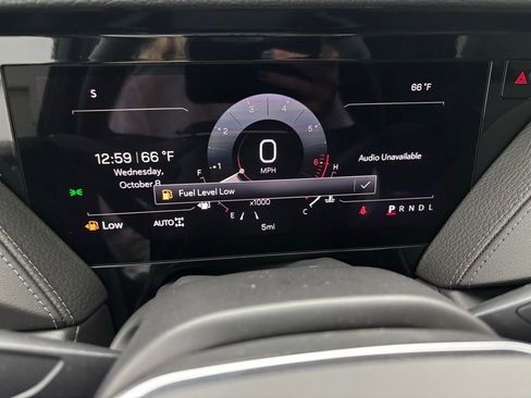 New 2026 GMC Yukon Denali w/ Sun & Power Step Package image 28