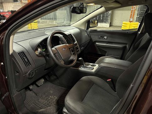 Used 2010 Ford Edge SEL image 27