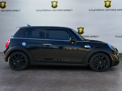 Used 2019 MINI Cooper S image 4