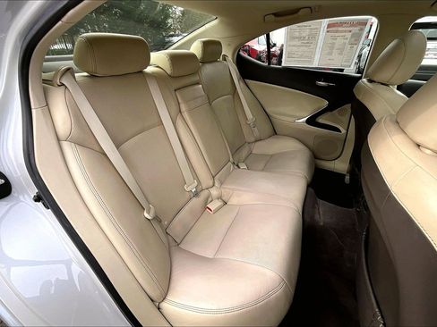 Used 2010 Lexus IS 250 image 25