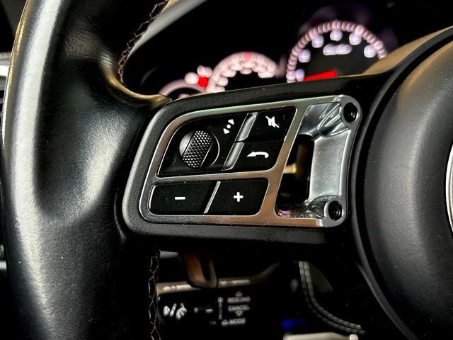 Used 2023 Porsche Cayenne Turbo AWD/4WD image 18