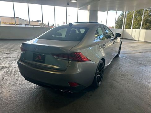 Used 2020 Lexus IS 300 F Sport w/ F Sport Package image 9